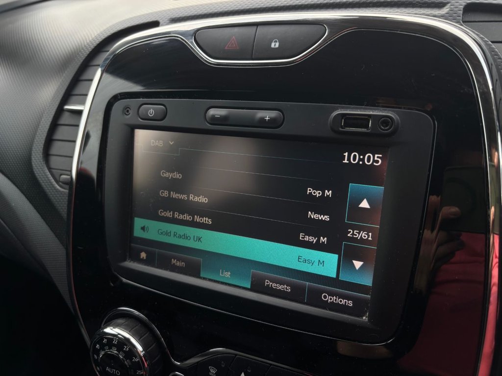 Used Renault Captur 2015 for sale - 76509795: Photo 39