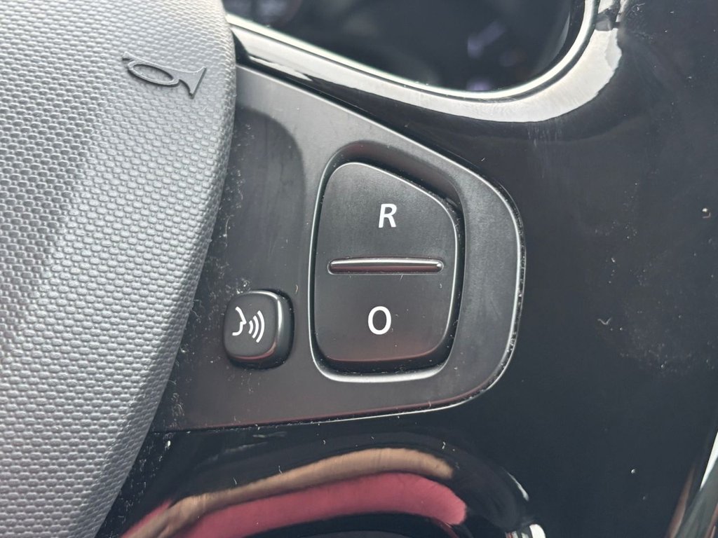 Used Renault Captur 2015 for sale - 76509795: Photo 48