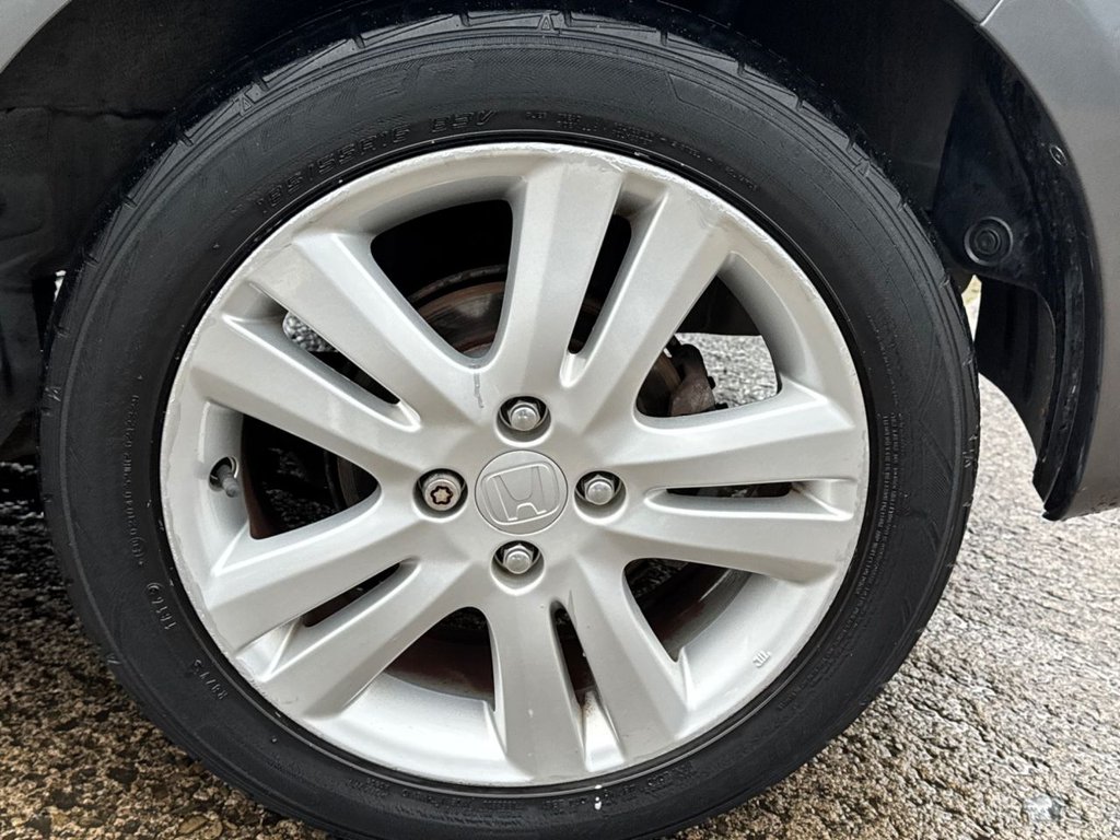 Used Honda Jazz 2013 for sale - 76768052: Photo 15