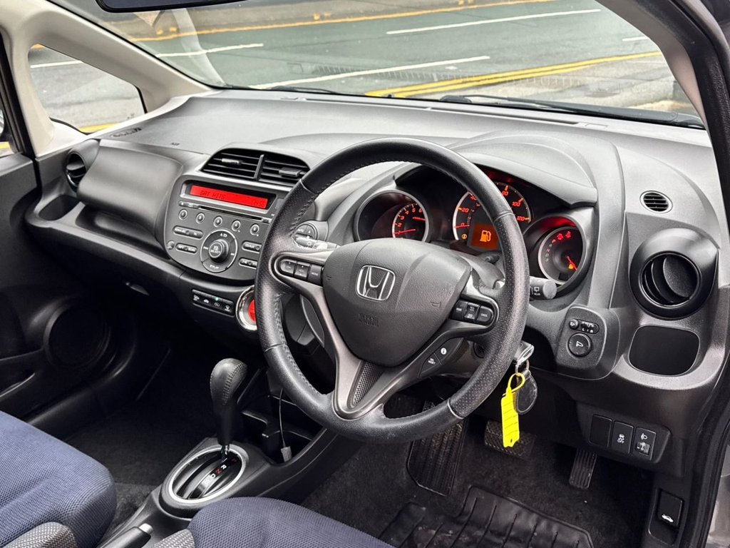 Used Honda Jazz 2013 for sale - 76768052: Photo 18