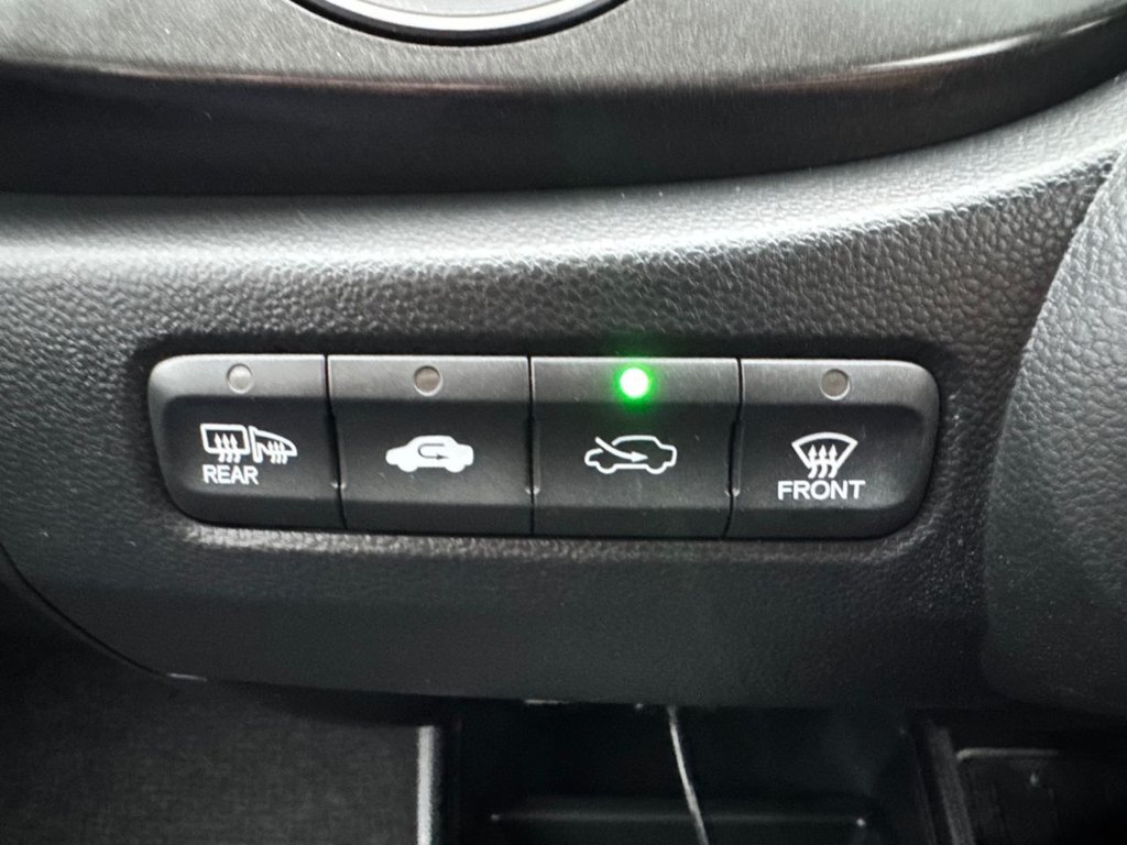 Used Honda Jazz 2013 for sale - 76768052: Photo 21