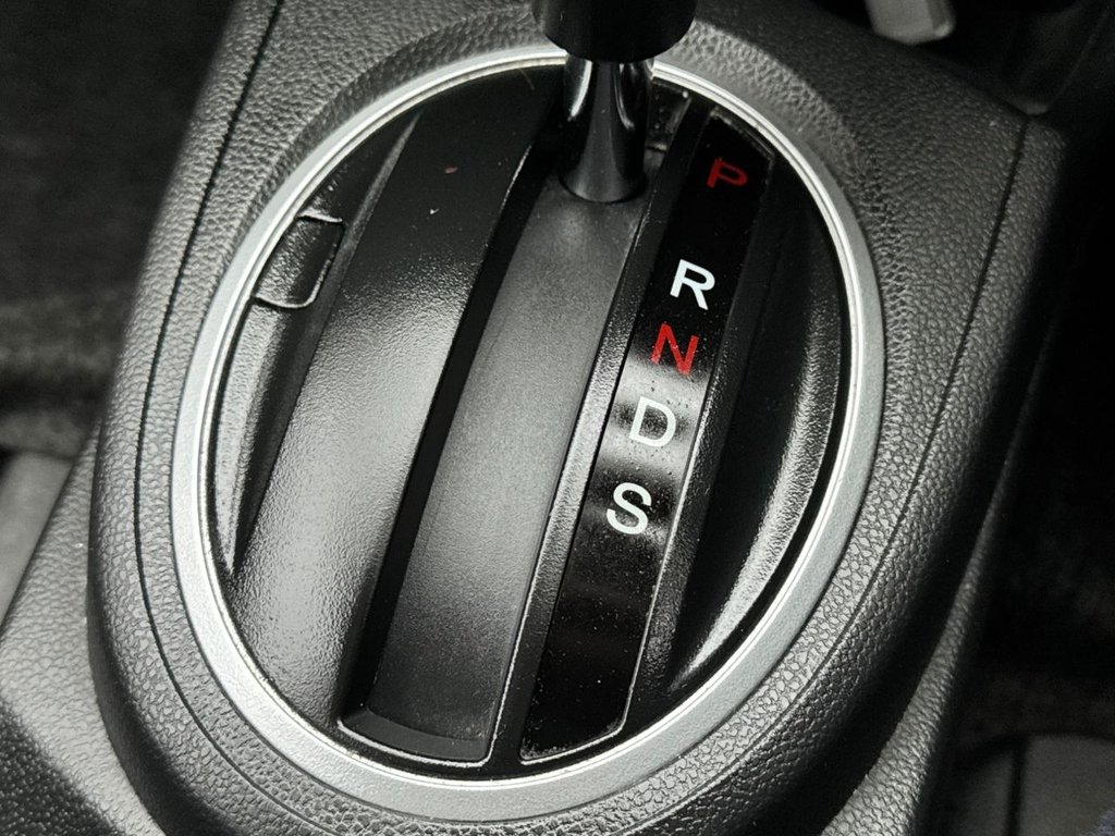 Used Honda Jazz 2013 for sale - 76768052: Photo 24