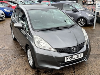 Used Honda Jazz 2013 for sale - 76768052: Photo