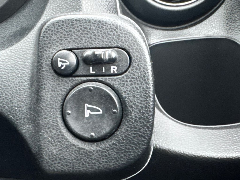 Used Honda Jazz 2013 for sale - 76768052: Photo 30