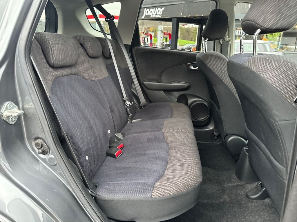 Used Honda Jazz 2013 for sale - 76768052: Photo 37