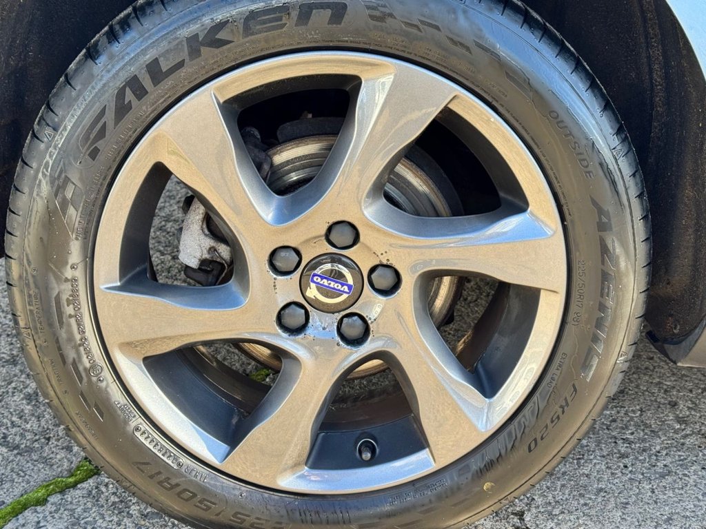 Used Volvo V40 2015 for sale - 76185449: Photo 18