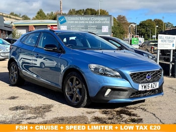 2015 (15) - D2 Cross Country Lux Nav 5dr