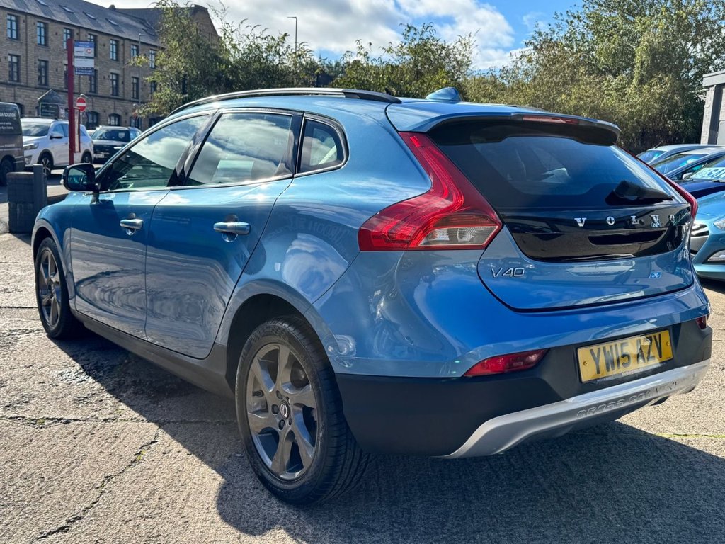 Used Volvo V40 2015 for sale - 76185449: Photo 9