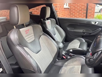 Used Ford Fiesta 2014 for sale - 78740951: Photo