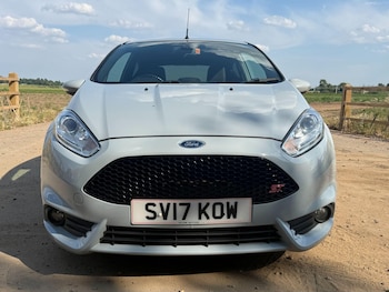 Used Ford Fiesta 2017 for sale - 79236795: Photo