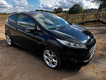Used Ford Fiesta 2011 for sale - 79373546: Photo