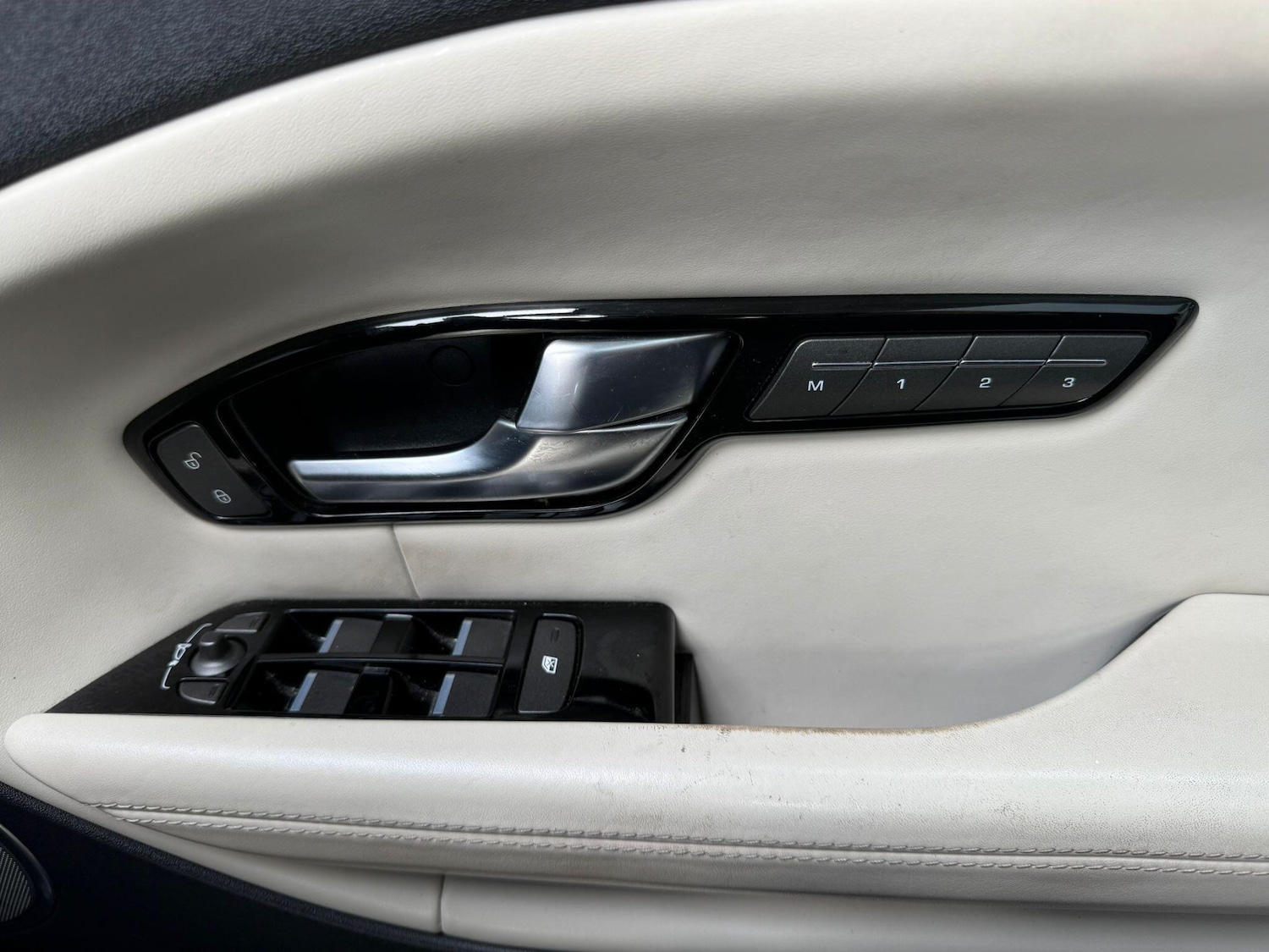 Used Land Rover Range Rover Evoque 2016 for sale - 78205067: Photo 28