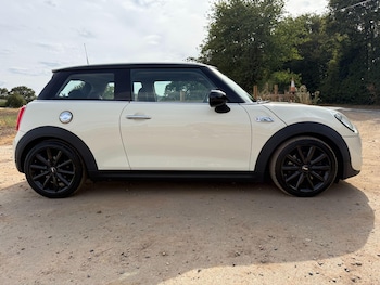 Used MINI Hatch 2016 for sale - 79465149: Photo