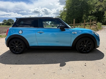 Used MINI Hatch 2017 for sale - 78752369: Photo