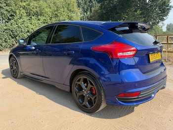 Used Ford Focus 2015 for sale - 79304150: Photo