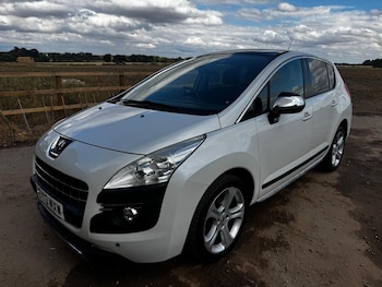Used Peugeot 3008 2013 for sale - 79373455: Photo
