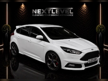 Used Ford Focus 2015 for sale - 78958132: Photo