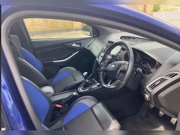 Used Ford Focus 2017 for sale - 78796194: Photo