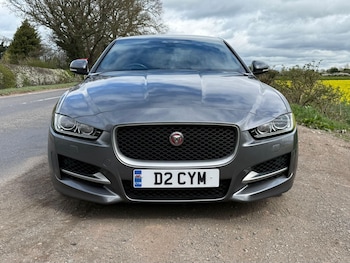 Used Jaguar XE 2017 for sale - 78689462: Photo
