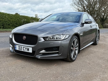 Used Jaguar XE 2017 for sale - 78689462: Photo