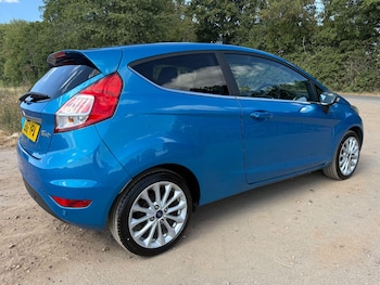 Used Ford Fiesta 2016 for sale - 79464597: Photo
