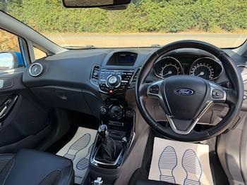 Used Ford Fiesta 2016 for sale - 79464597: Photo