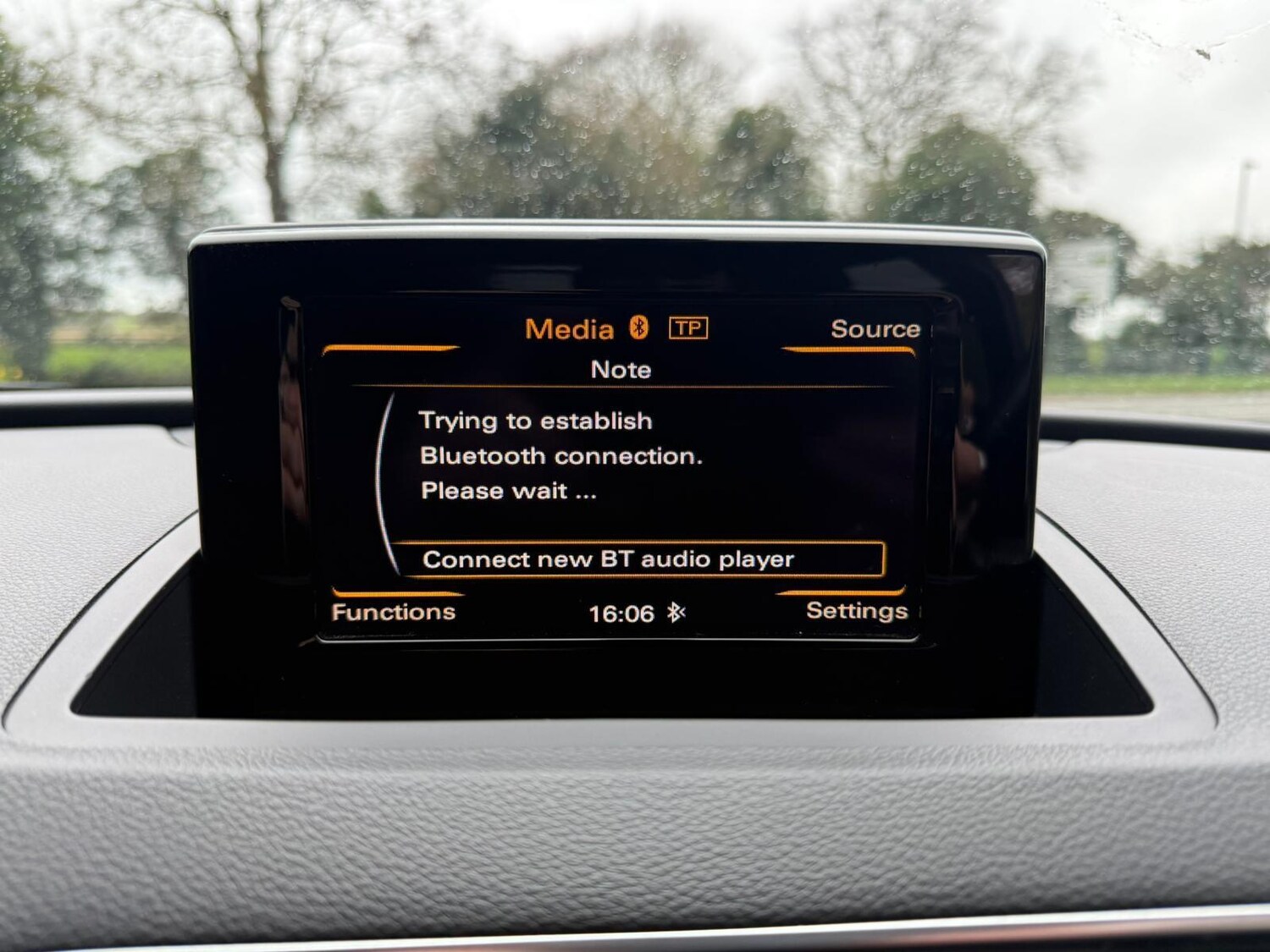 Used Audi Q3 for sale - 78170441: Photo 39