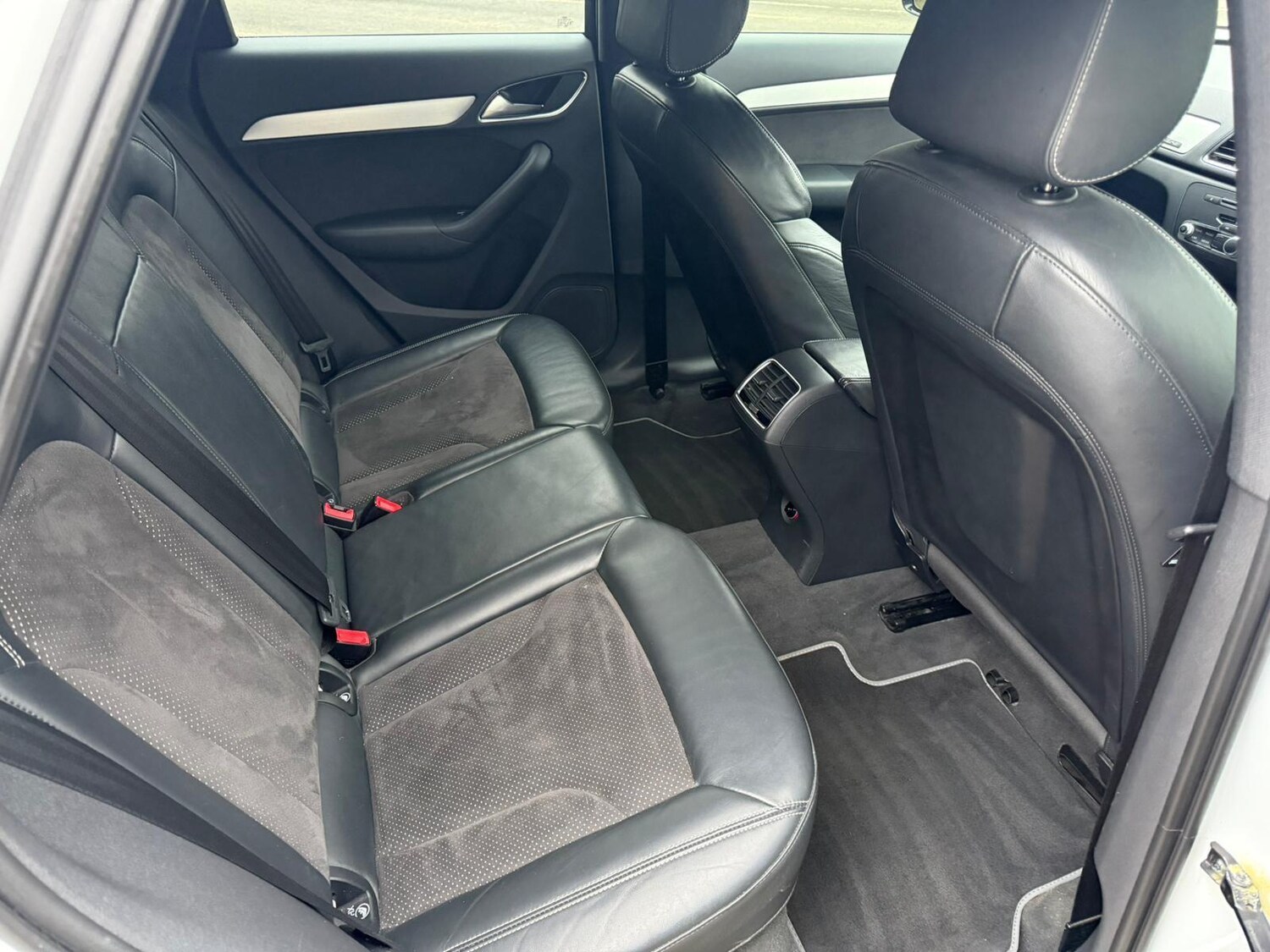 Used Audi Q3 for sale - 78170441: Photo 41