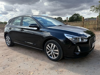 Used Hyundai i30 2017 for sale - 79576732: Photo