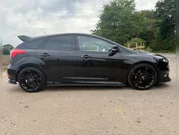Used Ford Focus 2015 for sale - 78727988: Photo