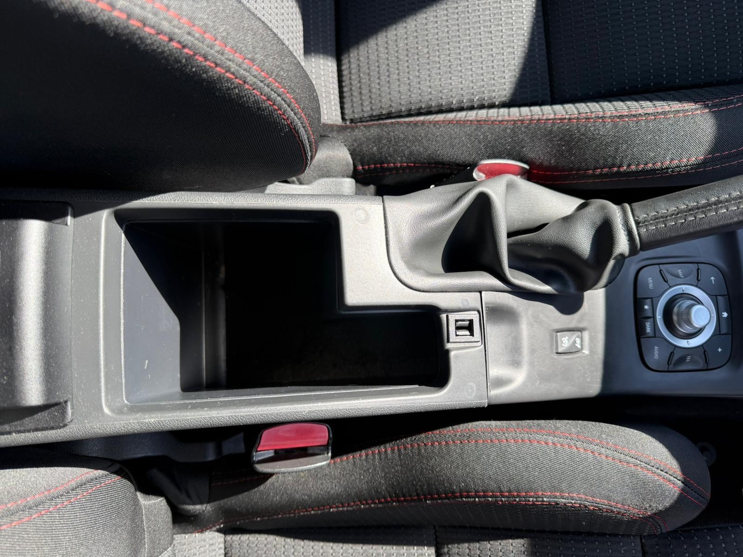 Used Renault Megane 2016 for sale - 78184328: Photo 32