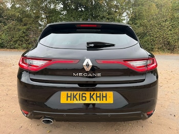Used Renault Megane 2016 for sale - 79577281: Photo