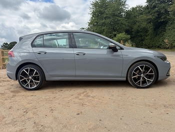 Used Volkswagen Golf 2020 for sale - 79012075: Photo