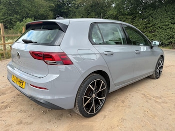 Used Volkswagen Golf 2020 for sale - 79012075: Photo