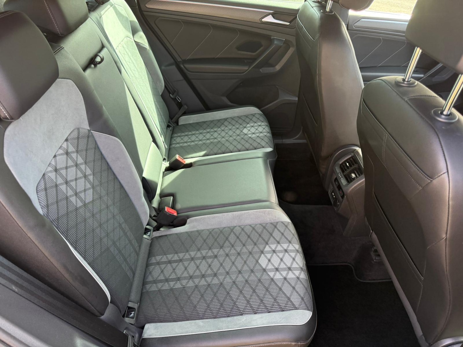 Used Volkswagen Tiguan 2021 for sale - 78184445: Photo 42