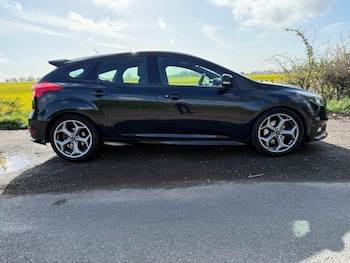 Used Ford Focus 2016 for sale - 78231942: Photo