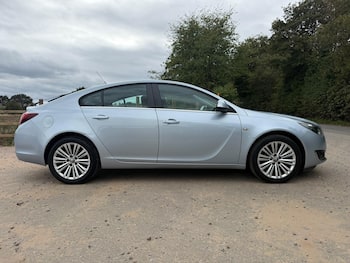 Used Vauxhall Insignia 2014 for sale - 79831016: Photo