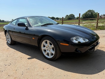 Used Jaguar XK8 1999 for sale - 78988869: Photo