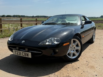 Used Jaguar XK8 1999 for sale - 78988869: Photo