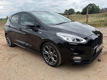 Used Ford Fiesta 2018 for sale - 79075025: Photo