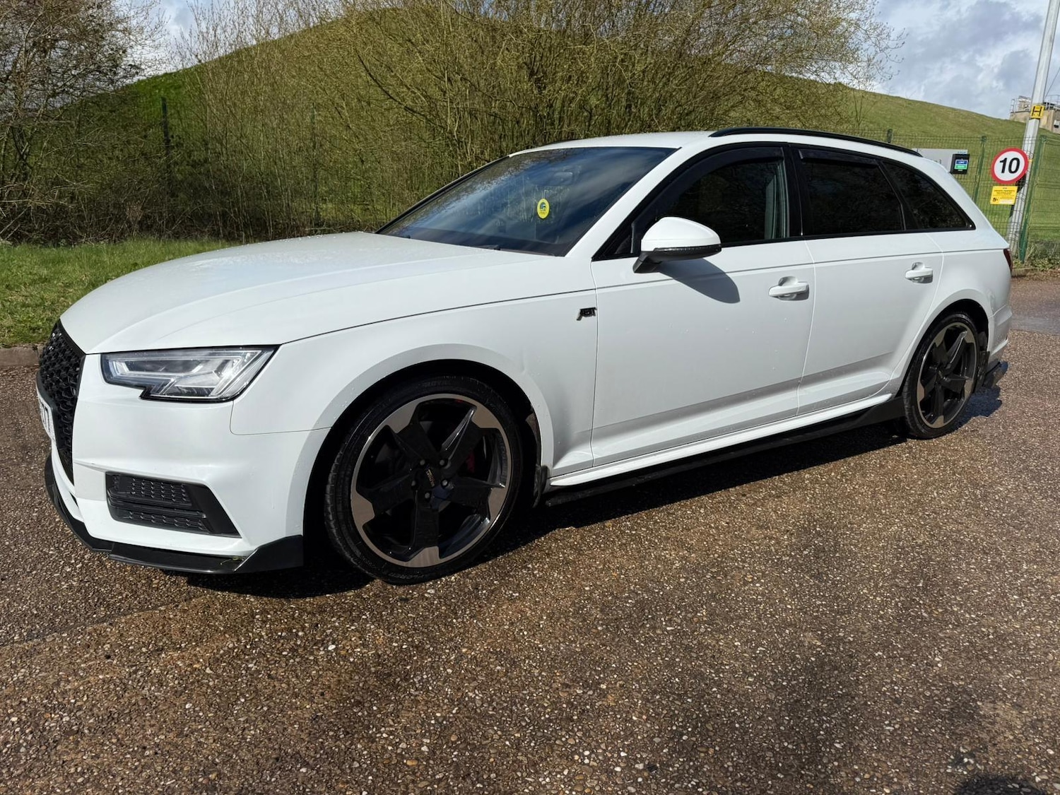 Used Audi A4 Avant for sale - 78185096: Photo 23