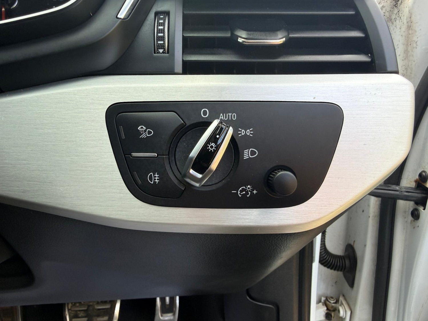 Used Audi A4 Avant for sale - 78185096: Photo 51