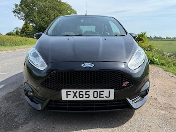 Used Ford Fiesta 2015 for sale - 78586967: Photo