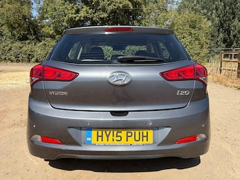 Used Hyundai i20 2015 for sale - 79464161: Photo