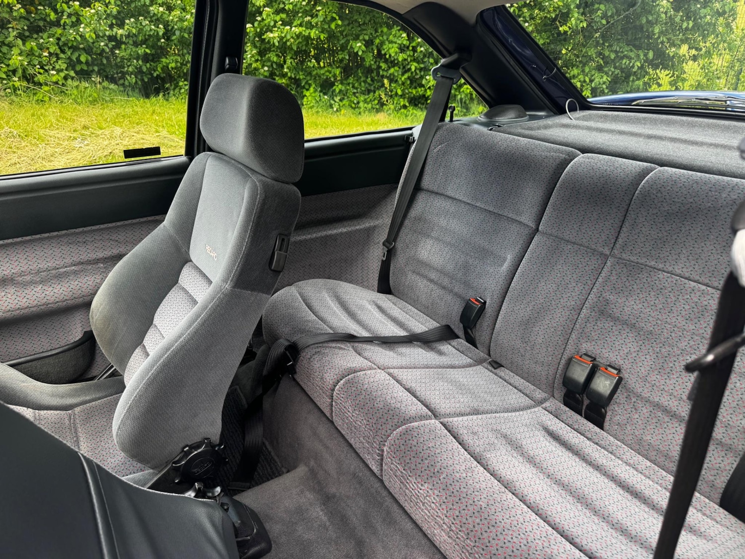 Used Ford Escort 1993 for sale - 78185125: Photo 24