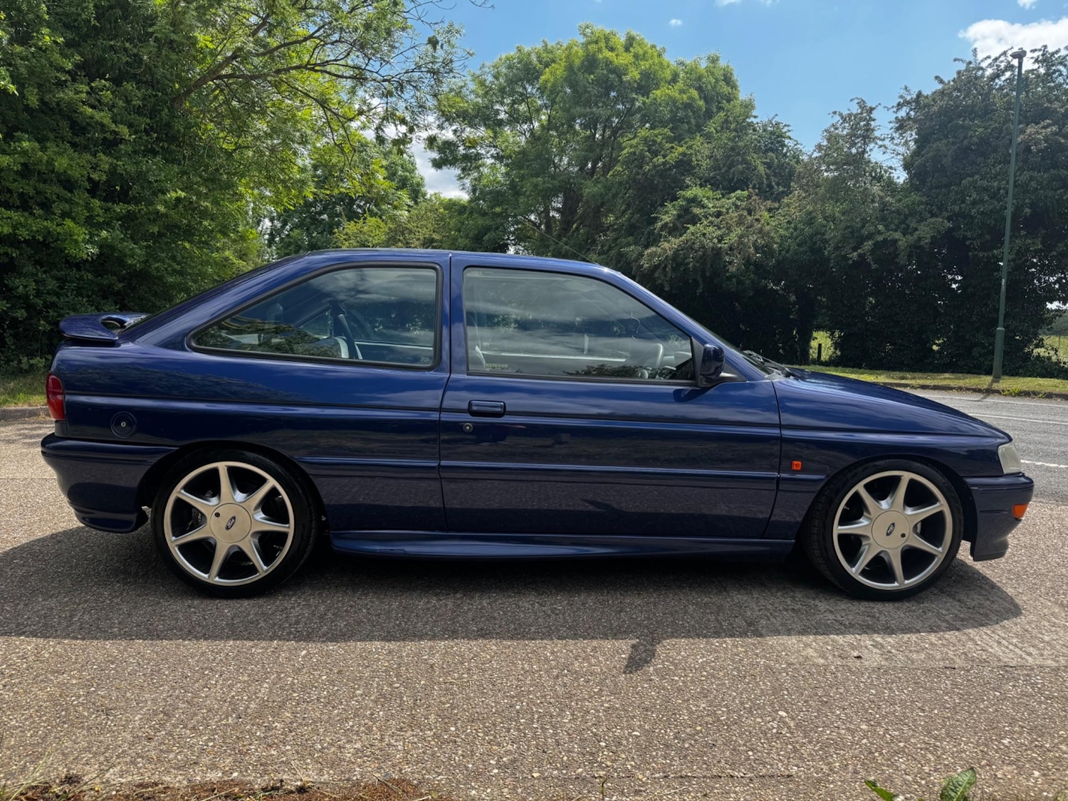 Used Ford Escort 1993 for sale - 78185125: Photo 32