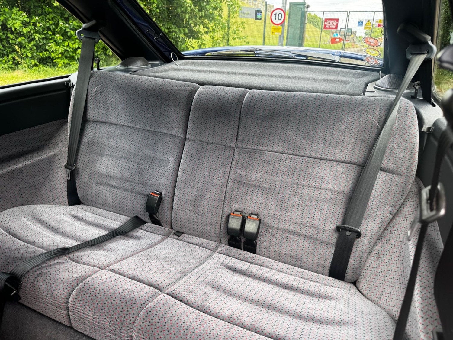 Used Ford Escort 1993 for sale - 78185125: Photo 41