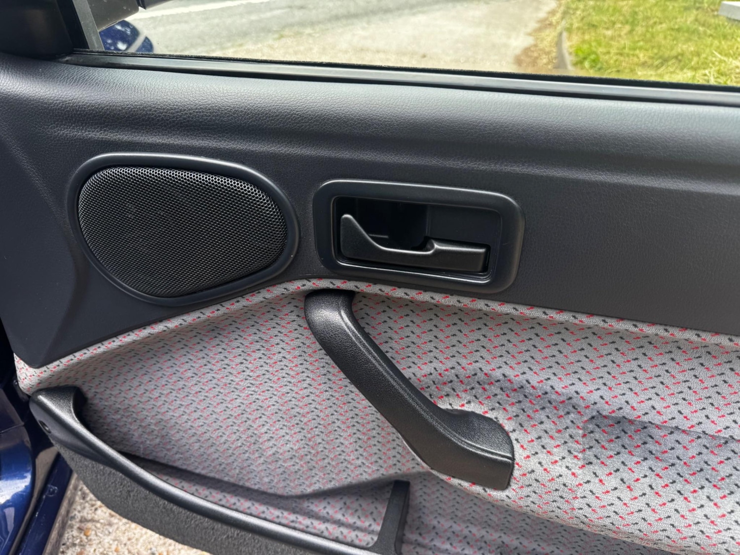 Used Ford Escort 1993 for sale - 78185125: Photo 46