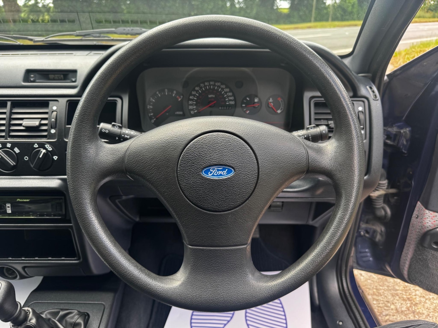 Used Ford Escort 1993 for sale - 78185125: Photo 53