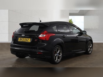 Used Ford Focus 2013 for sale - 78292365: Photo